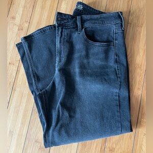 Old Navy women’s Dark Gray Wide Leg Crop Jeans